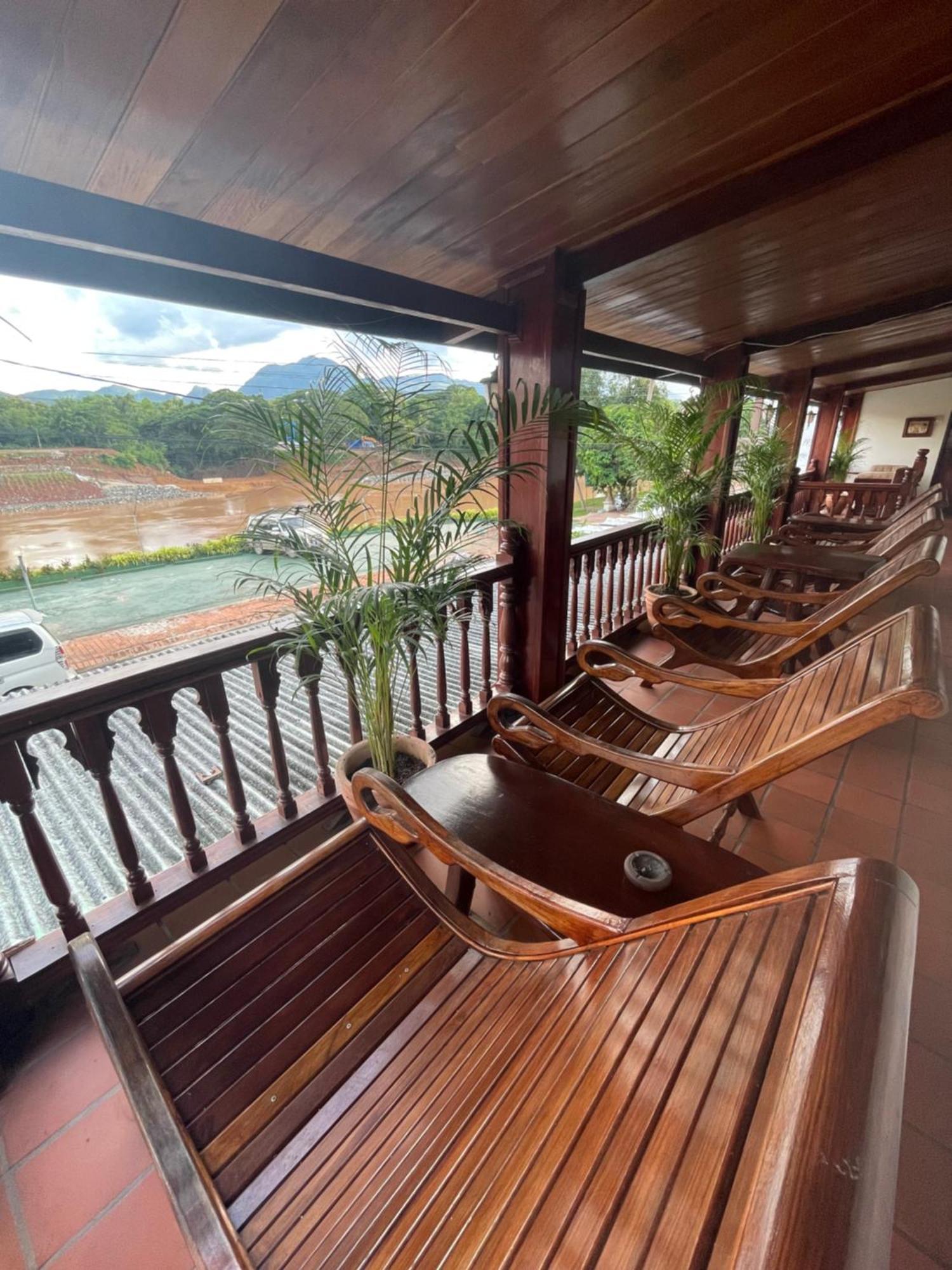 Luang Prabang - Villa Ouis Namkhan Riverside 2 Exterior photo